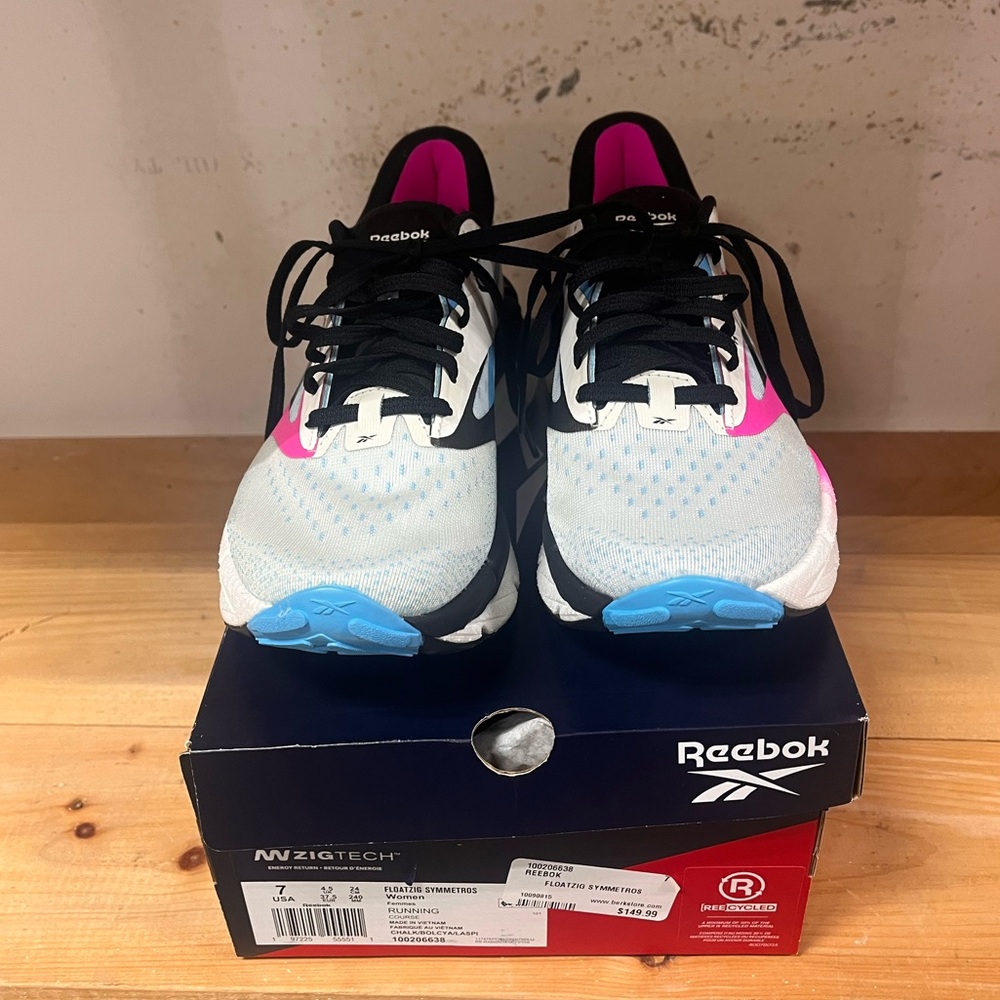 Reebok floatzig symmetroes, women’s size 7